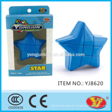 2016 novo produto YJ YongJun Star Magia Puzzle Cube Brinquedos Educativos Embalagem Inglês para a promoção